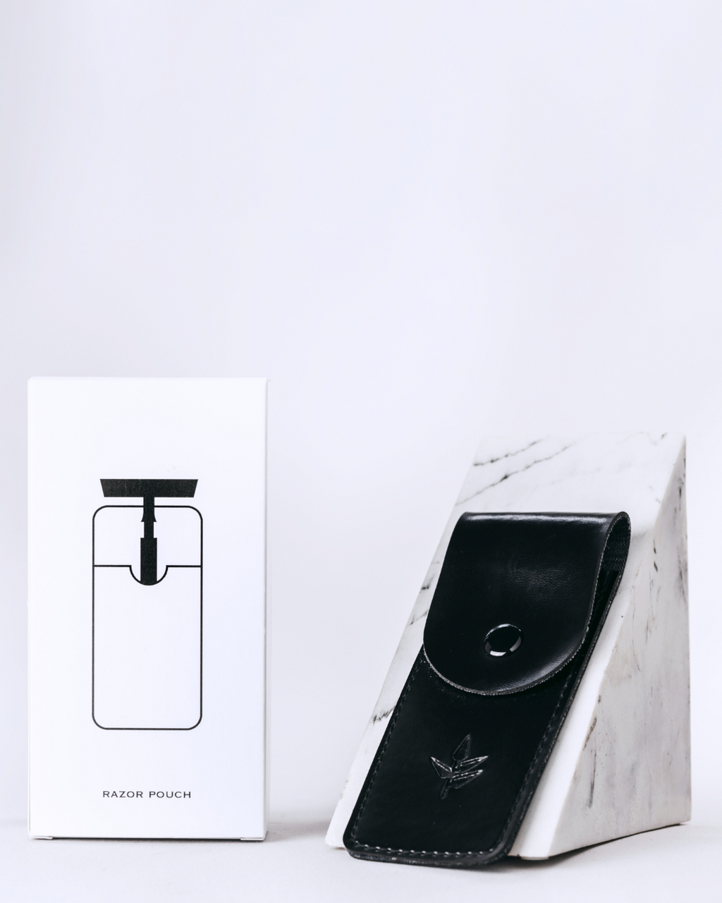 Black Vegan Razor Case – Protect Your Razor in Style